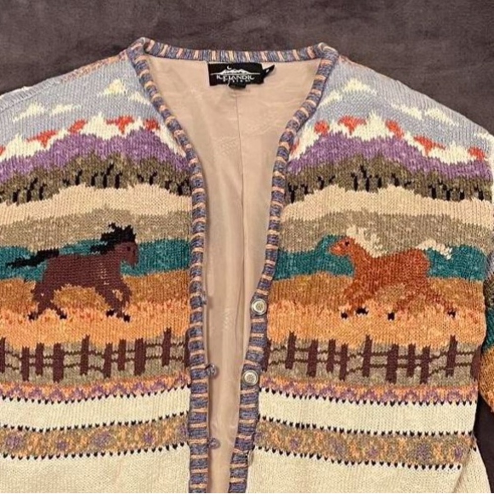 Icelandic Designs Colorful Horse pony western Pattern Cardigan M EUC - Picture 2 of 12